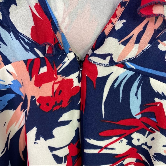 LULUS Red Blue Fit & Flare Swing Floral Dress Open Back Size Small - Picture 7 of 10